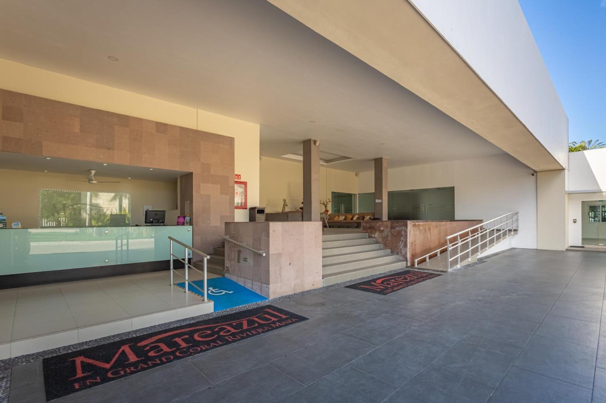Casa Amanecer 534n Ocean View Penthouse New !! Apts * Playa del Carmen
