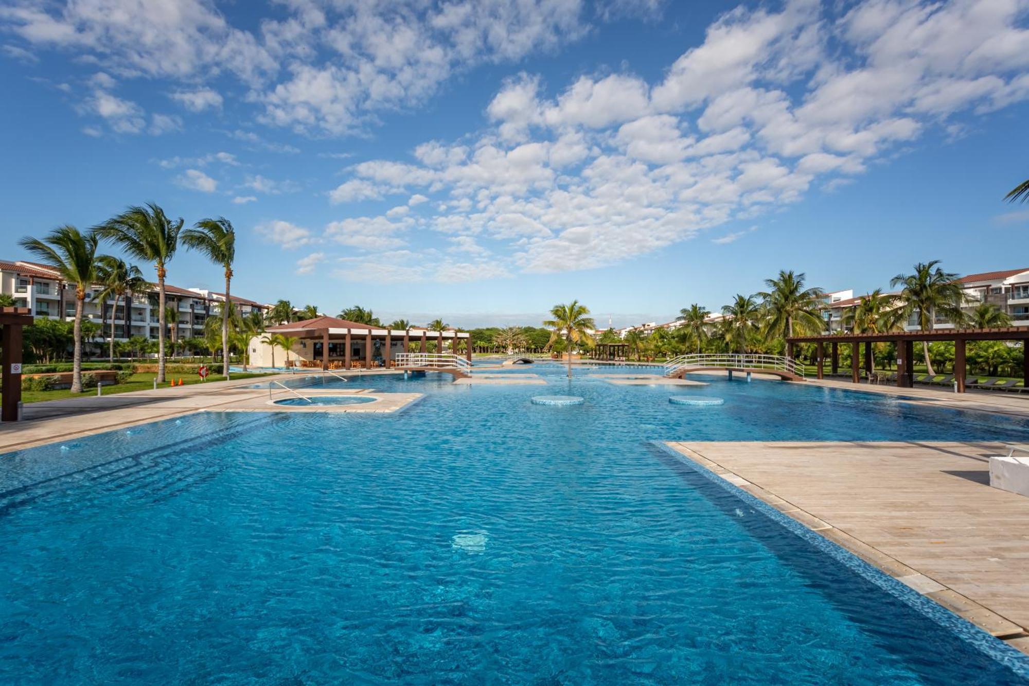Casa Amanecer 534n Ocean View Penthouse New !! Apts *